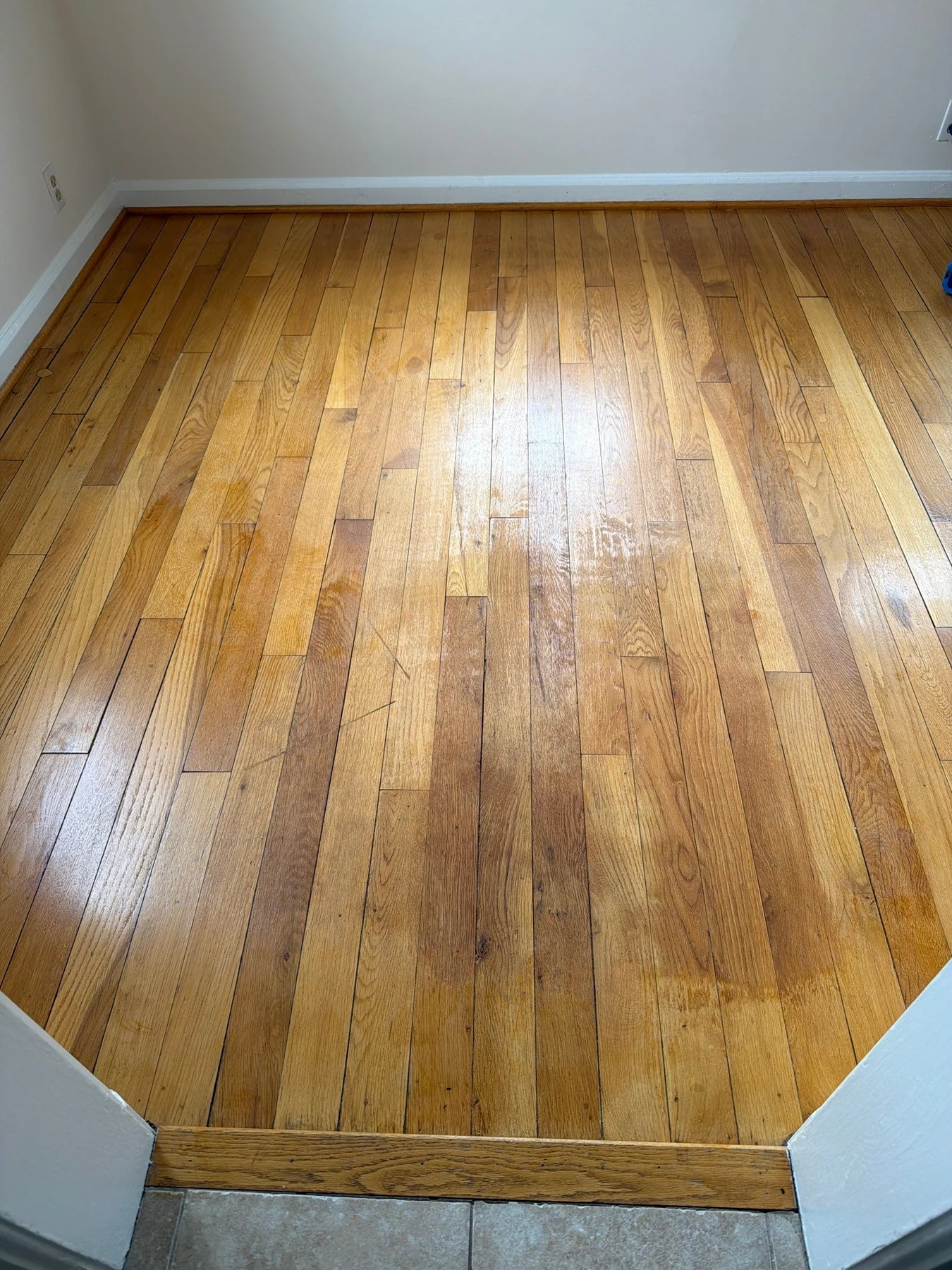 Washington, D.C. West: Bedroom – after ReCoat Revolution refinishing