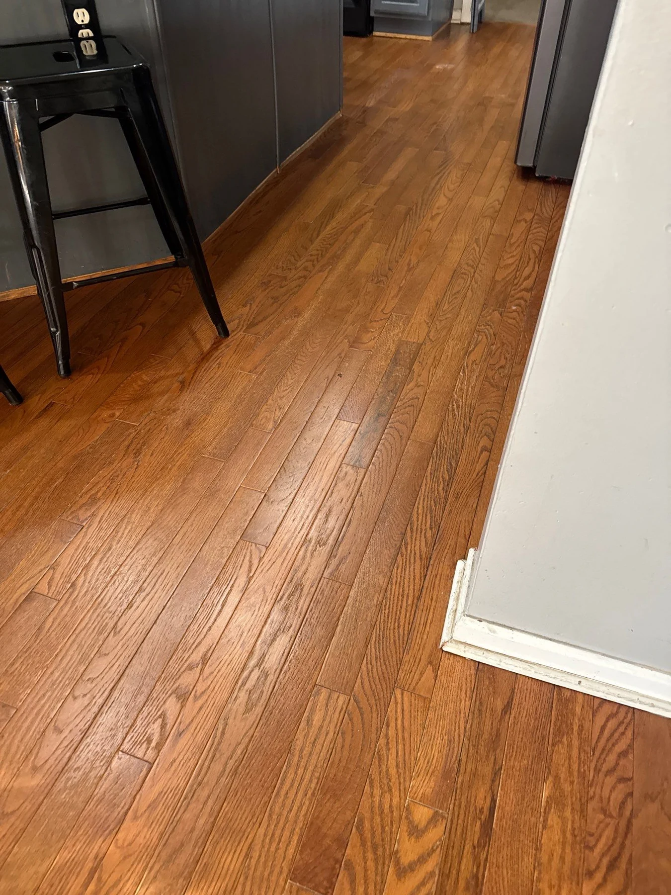 East Cincinnati: Red Oak Kitchen – after ReCoat Revolution refinishing