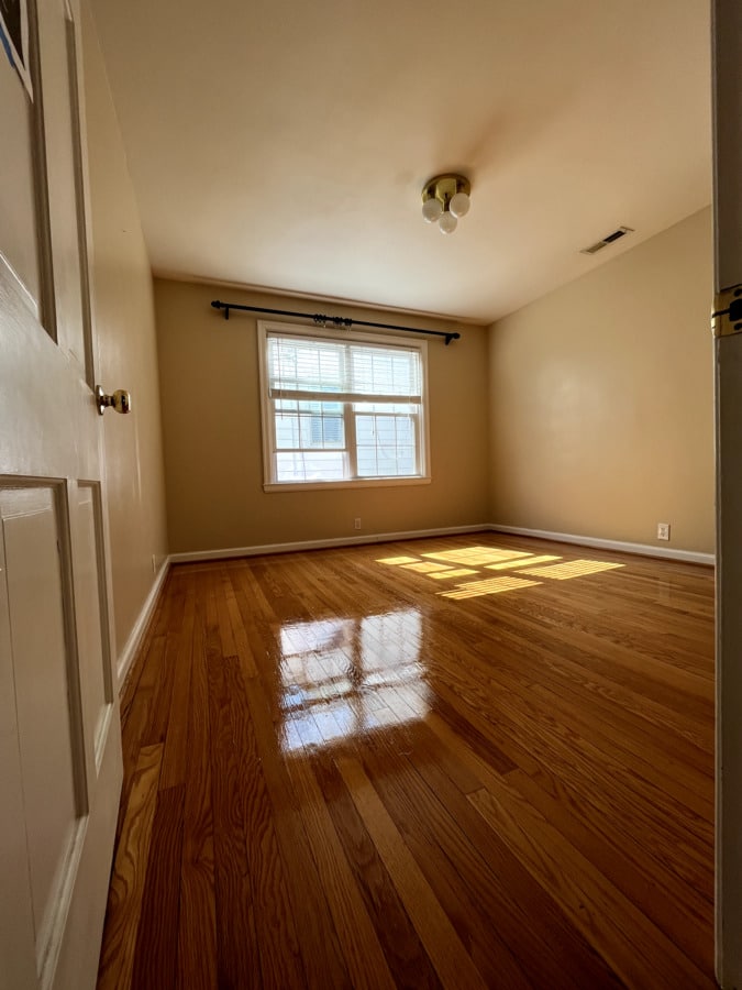 Momeno Residence – after ReCoat Revolution refinishing